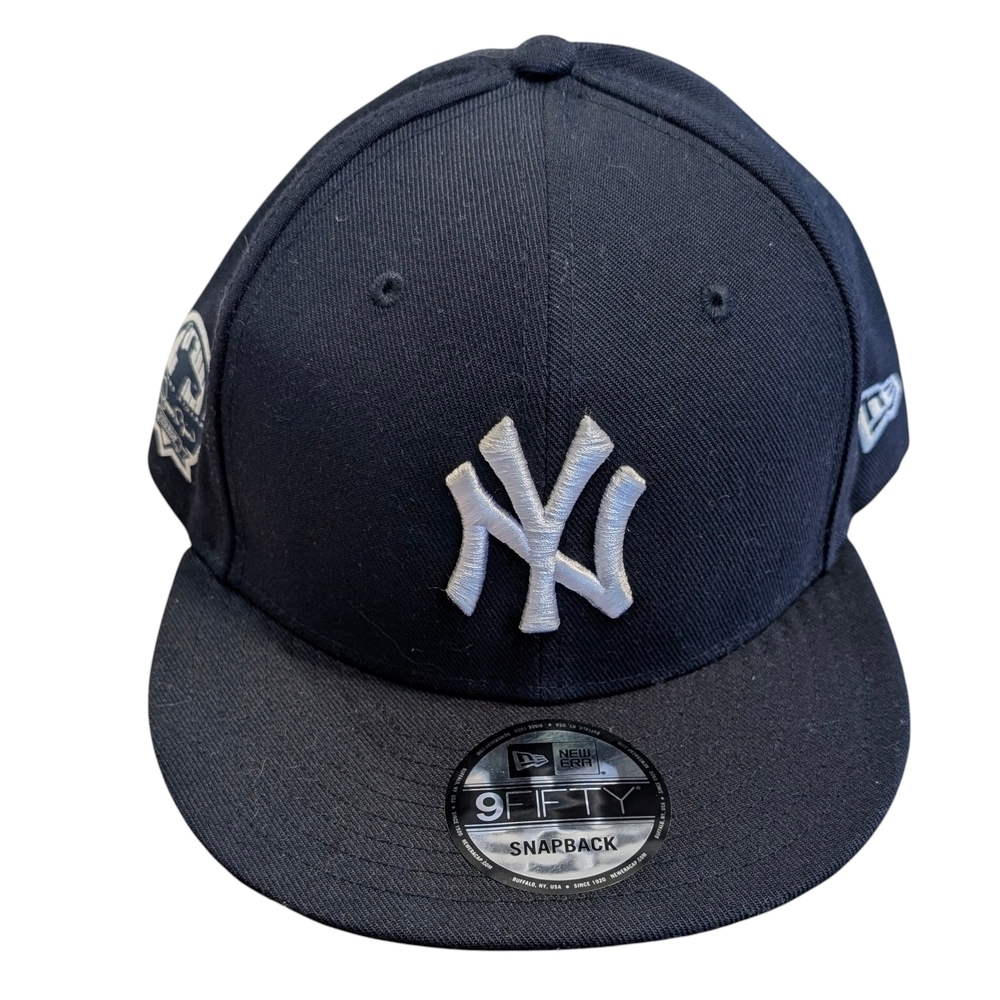 New Era 9FIFTY NY Yankees Mariano Rivera HoF Side Patch Snapback Hat Navy OS